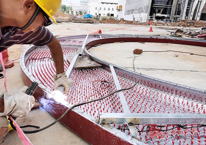 �Lɳ��픰l����