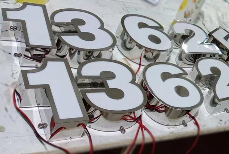 �Lɳ�l���֏S